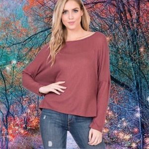 WAFFLE KNIT TOP RED BEAN